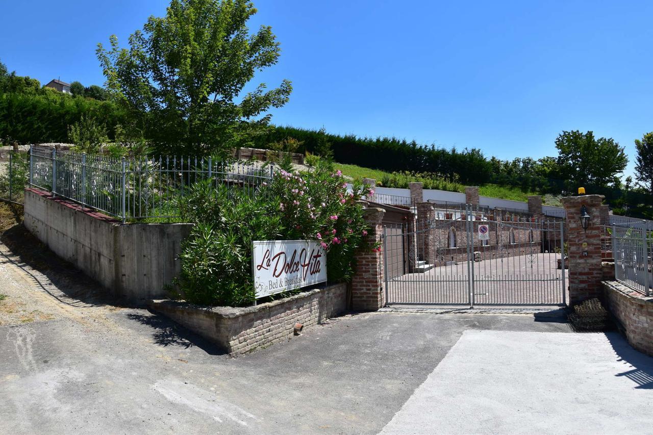 B&B La Dolce Vita Priocca Экстерьер фото